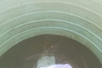 agra:-दो-साल-से-बंद-आयुष्मान-आरोग्य-मंदिर,-फ्लोराइड-युक्त-पानी-पीने-को-मजबूर-ग्रामीण