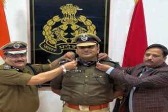 bareilly-news:-एसएसपी-अनुराग-आर्य-को-मिली-प्रोन्नति,-एडीजी-और-डीआईजी-ने-लगाए-स्टार