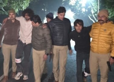 up:-कारखाने-के-कारीगर-ने-की-रेकी,-फिर-बिल्ला-ने-लूटी-चांदी…नुनिहाई-रोड-लूटकांड-का-पुलिस-ने-किया-खुलासा