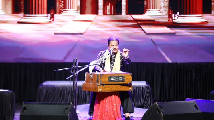 up:-प्रयागराज-में-माघ-मेला-हुआ-शुरू,-अनूप-जलोटा-मालिनी-अवस्थी-प्रस्तुत-करेंगे-सांस्कृतिक-कार्यक्रम