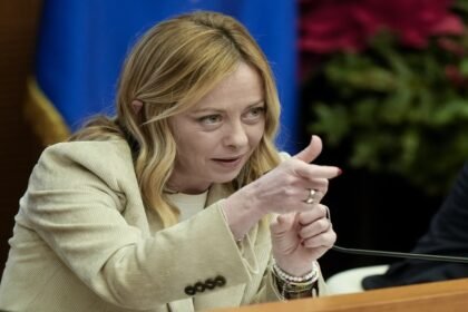 इटली-की-pm-मेलोनी-ने-वेनेजुएला-पर-अमेरिकी-हमले-को-बताया-जायज,-जानें-रूस-और-चीन-ने-क्या-कहा