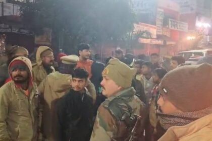 gonda-news:-जिला-महिला-अस्पताल-में-प्रसूता-की-मौत,-लापरवाही-की-बात-कहकर-परिजनों-ने-किया-हंगामा;-जांच-के-आदेश