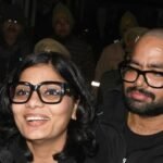 up-:-नेहा-सिंह-राठौर-को-देनी-होगी-अपनी-मेडिकल-रिपोर्ट,-शनिवार-देर-शाम-पहुंची-थीं-हजरतगंज-थाने;-फिर-से-आना-होगा