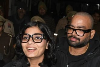 up-:-नेहा-सिंह-राठौर-को-देनी-होगी-अपनी-मेडिकल-रिपोर्ट,-शनिवार-देर-शाम-पहुंची-थीं-हजरतगंज-थाने;-फिर-से-आना-होगा