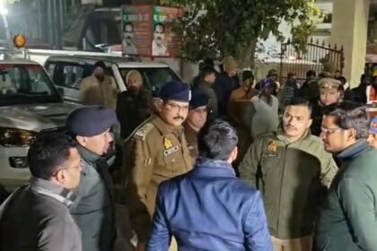 यूपी:-संभल-में-बिजली-चोरी-के-कई-मामले,-हुई-छापेमारी,-dm-sp-और-बिजली-विभाग-के-अधिकारी-मौके-पर,-ऐसे-हो-रहा-गोरखधंधा