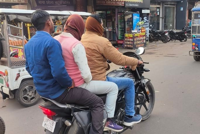 up:-वाह-रे-मुरादाबाद…-हेलमेट-नहीं-लगाया,-67-हजार-हेलमेट-की-कीमत-का-जुर्माना-चुकाया,-हादसों-में-150-की-जान-गई