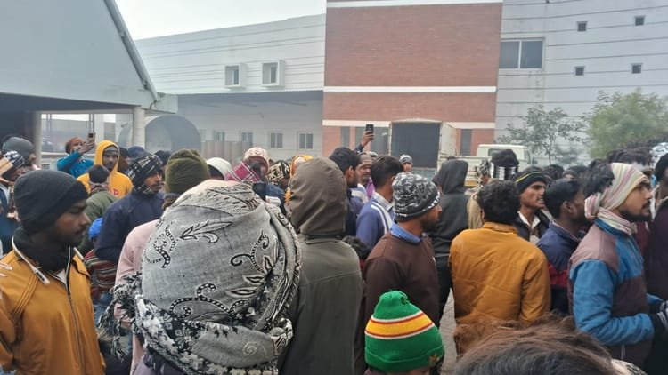 बदायूं-में-बड़ी-घटना:-मेंथा-फैक्टरी-में-तीन-सुरक्षा-कर्मियों-की-मौत,-केबिन-में-मिले-शव,-जांच-में-जुटी-पुलिस