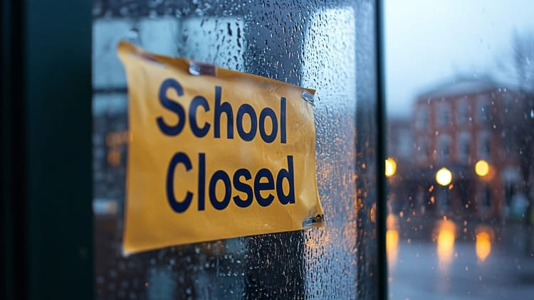 up-school-closed:-स्कूलों-की-छुट्टियों-पर-फिर-आया-नया-अपडेट…-डीएम-ने-दिए-इतने-दिन-की-छुट्टी-के-आदेश;-जानें