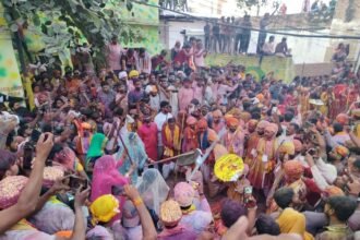 laddu-holi-2026:-बरसाना-में-24-फरवरी-को-लड्डू-और-25-को-लठामार-होली,-कार्यक्रम-हुआ-जारी