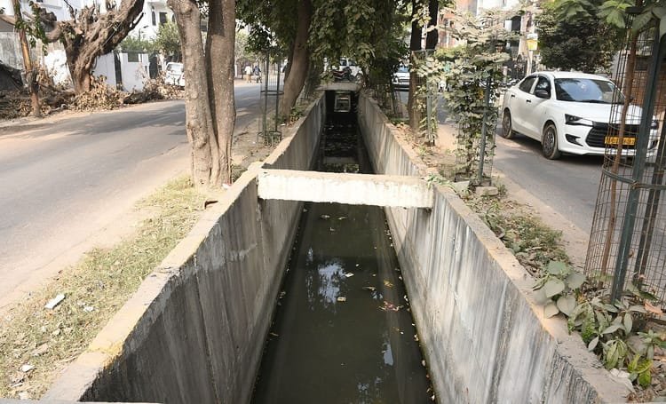यूपी:-राजधानी-में-200-से-ज्यादा-जगहों-पर-खुले-हैं-नाले,-20-करोड़-लगाकर-बंद-करने-की-कवायाद-शुरू;-होगी-सफाई-भी