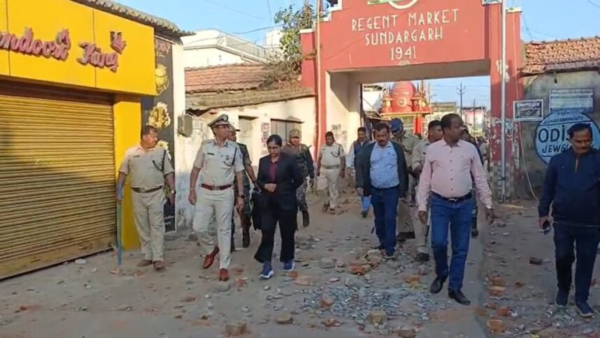 संदिग्ध-खाद्य-पदार्थ-मिलने-से-भिड़-गए-दो-समुदाय,-हिंसा-भड़कने-के-बाद-24-घंटे-इंटरनेट-बंद,-धारा-163-भी-लागू