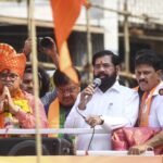 महाराष्ट्र-में-उथल-पुथल:-उद्धव-ठाकरे-ने-किससे-मांगी-माफी,-शिंदे-के-पार्षद-क्यों-पहुंचे-पांच-सितारा-होटल?-जानें