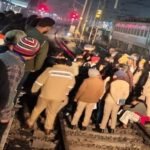 up:-राप्ती-गंगा-एक्सप्रेस-से-गिरा-छात्र,-चेन-पुलिंग-के-बाद-भी-नहीं-रुकी-ट्रेन,-मुरादाबाद-में-साथियों-का-हंगामा