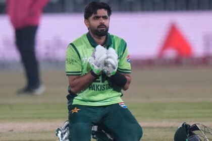 बाबर-आजम-की-इज्जत-बचाने-के-लिए-pcb-को-आना-पड़ा-आगे,-पाकिस्तानी-बोर्ड-ने-अचानक-लिया-ये-बड़ा-फैसला