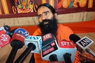 ayodhya:-संगम-स्नान-के-बाद-रामनगरी-पहुंचे-बाबा-रामदेव,-अविमुक्तेश्वरानंद-को-नसीहत…-सनातन-पर-दिया-ये-संदेश