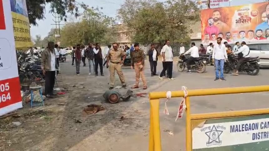 मालेगांव-में-पुलिस-परेड-ग्राउंड-के-पास-हुआ-जोरदार-विस्फोट,-5-लोग-घायल