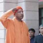 republic-day:-राजधानी-में-सीएम-योगी-ने-फहराया-तिरंगा,-धूमधाम-से-मनाया-जा-रहा-77वां-गणतंत्र-दिवस