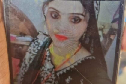 up:-ननदोई-ने-बनाया-नग्न-वीडियो,-ब्लैकमेल-किया;-विवाहिता-ने-दी-जान;-नाबालिग-बेटों-ने-फंदा-काटकर-मां-को-उतारा