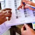 एसआईआर:-इन-13-में-से-ढूंढ-लीजिए-कोई-एक-दस्तावेज,-घरबराने-की-नहीं-है-जरूरत;-ऐसे-बचा-सकते-हैं-अपना-वोट