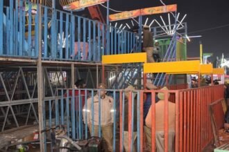 नुमाइश-प्रशासन-की-खुली-पोल:-ब्रेक-डांस-झूले-की-रॉड-खुलने-से-ऊंचाई-से-गिरा-युवक,-हालत-गंभीर,-सभी-झूले-बंद-कराए