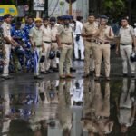 कोलकाता-में-दो-गुटों-के-बीच-झड़प-में-बरसाए-गए-बम,-खूब-चली-गोलियां;-10-लोग-गिरफ्तार