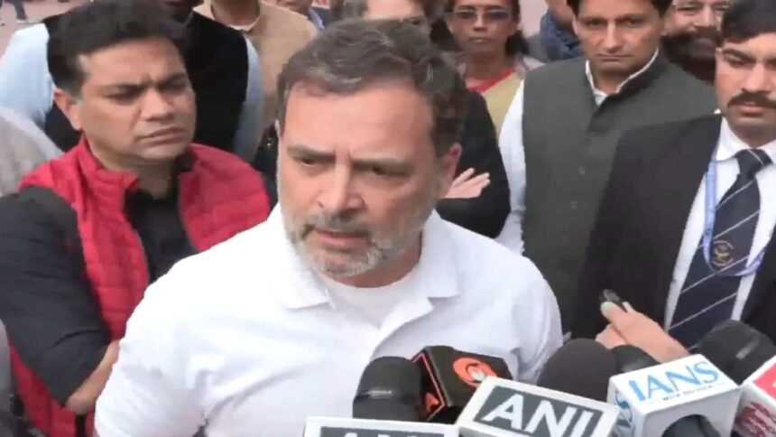 जब-चीन-हमारे-सामने-खड़ा-था,-मैं-यही-सदन-में-बोलना-चाह-रहा-हूं,-जानिए-संसद-से-निकलने-के-बाद-और-क्या-बोले-राहुल-गांधी