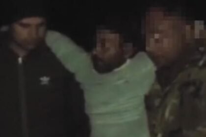 budaun-news:-पुलिस-मुठभेड़-में-शातिर-बदमाश-गिरफ्तार,-पैर-में-गोली-लगने-से-घायल;-कार-और-तमंचा-बरामद