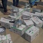 तेलंगाना-निकाय-चुनावः-वोटर्स-को-रिझाने-के-लिए-कांग्रेस-उम्मीदवार-ने-बांटे-कुकर-पैसे,-वोट-नहीं-दिया-तो-मांगा-वापस