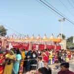 महाशिवरात्रि:-बदायूं-में-हर-हर-महादेव-के-जयकारों-से-गूंजे-शिवालय,-शिवभक्तों-ने-गंगाजल-से-किया-अभिषेक