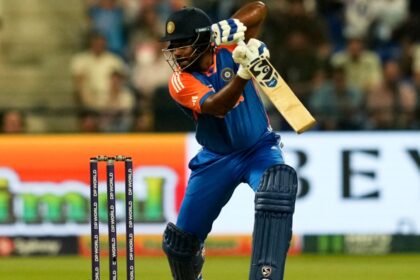 संजू-सैमसन-को-मिलेगा-साउथ-अफ्रीका-के-खिलाफ-प्लेइंग-इलेवन-में-मौका!-पूर्व-भारतीय-खिलाड़ी-ने-बताई-पते-की-बात