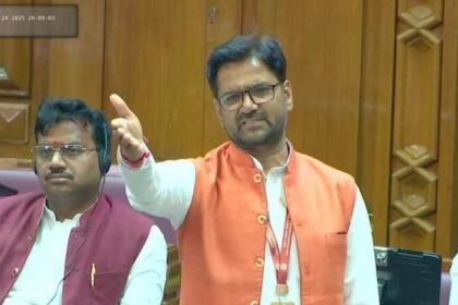 up:-अमरोहा-में-भाजपा-विधायक-की-कार-में-पथराव,-शराब-के-नशे-में-जमकर-बवाल,-चाैकी-प्रभारी-समेत-तीन-निलंबित