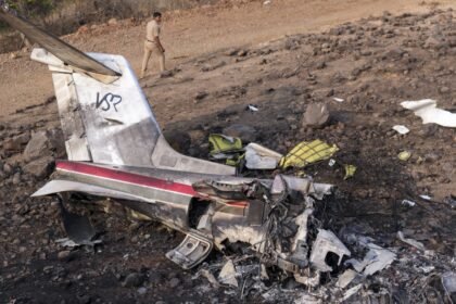 बारामती-विमान-हादसे-के-बाद-बड़ी-कार्रवाई:-dgca-ने-vsr-ventures-के-चार-learjet-विमान-ग्राउंड-किए