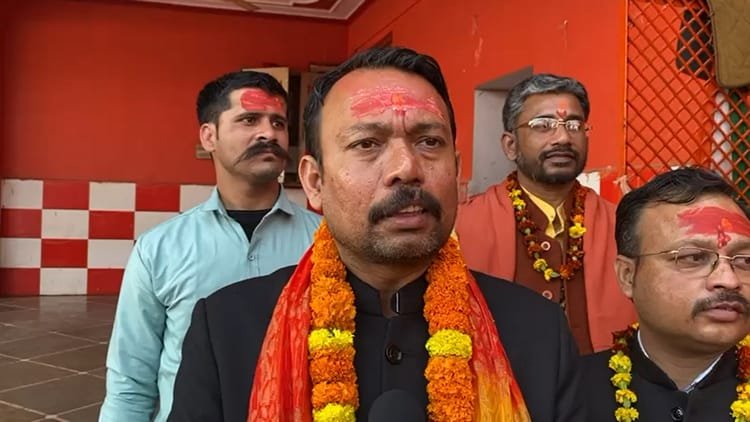 up-:पूर्व-सिटी-मजिस्ट्रेट-अलंकार-अग्निहोत्री-बोले-शंकराचार्य-को-सुनियोजित-षड़यंत्र-के-तहत-किया-जा-रहा-अपमानित