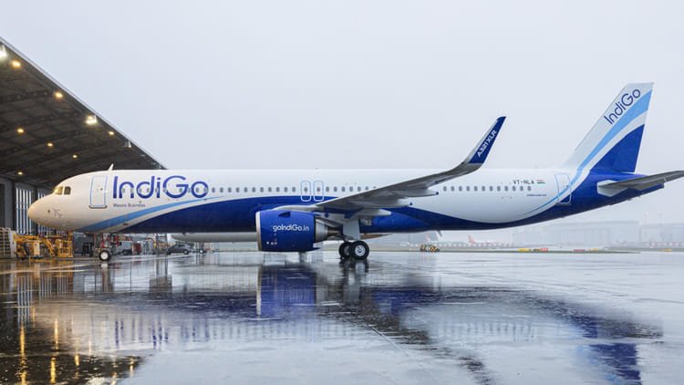 lucknow:-तकनीकी-खराबी-से-इंडिगो-की-लखनऊ-कोलकाता-फ्लाइट-एक-घंटे-लेट,-डिप्टी-सीएम-भी-फंसे-रहे