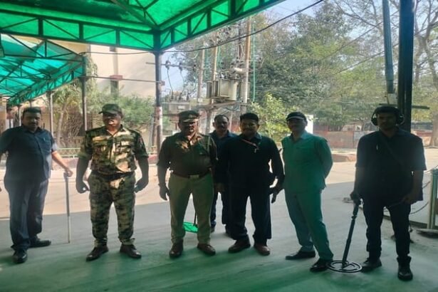 up:-दीवानी-को-फिर-बम-से-उड़ाने-की-धमकी,-ई-मेल-मिलते-ही-मची-अफरा-तफरी;-बम-स्क्वॉड-ने-चलाया-सर्च-ऑपरेशन