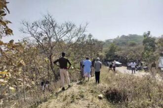 mathura-news:-गेहूं-के-खेत-में-मिला-नर-कंकाल,-एक-महीने-से-लापता-युवक-से-जुड़ा-शक;- डीएनए-से-खुलेगा-राज