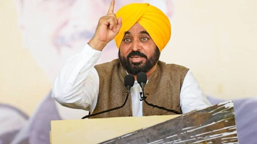 ‘हर-गांव-के-लोगों-को-नौकरी-दी-बिना-सिफ़ारिश-और-बिना-किसी-कैश-के’,-बोले-सीएम-मान,-पेश-किया-सरकार-का-रिपोर्ट-कार्ड