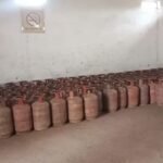 up:-एलपीजी-संकट-के-बीच-लखीमपुर-खीरी-में-108-सिलिंडर-चोरी,-चोरों-ने-गोदाम-की-दीवार-तोड़कर-की-वारदात