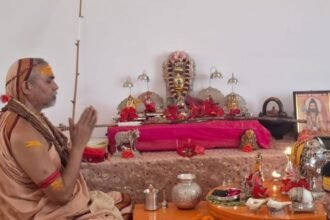 up:-शंकराचार्य-अविमुक्तेश्वरानंद-ने-योगी-सरकार-पर-साधा-निशाना,-कहा-यूपी-में-तेजी-से-बढ़े-गो-हत्या-के-मामले