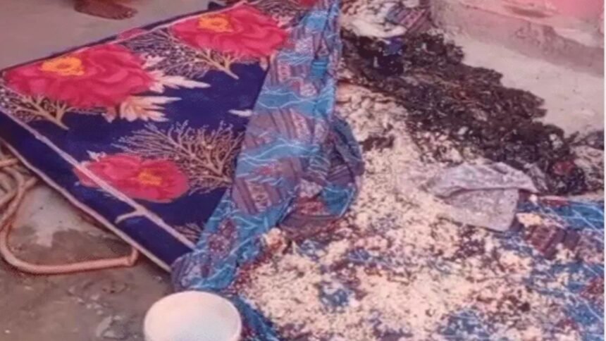 घर-बनाने-के-लिए-लिया-18-लाख-का-लोन,-पैर-टूटा-तो-नहीं-भर-पा-रहा-था-किस्त,-नोटिस-देख-पत्नी-ने-किया-कांड