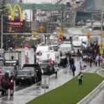 कनाडा-ने-बढ़ाई-अंतरराष्ट्रीय-छात्रों-की-मुसीबत,-दे-दी-21-दिनों-की-डेडलाइन;-भारतीय-छात्र-भी-लपेटे-में