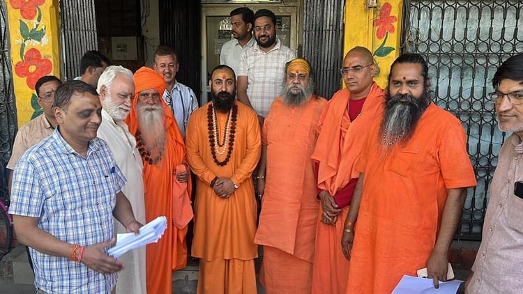 मुरादाबाद:-सिद्ध-पीठ-काली-माता-मंदिर-की-जमीन-की-होगी-पैमाइश,-40-लाख-का-बिजली-बिल-अब-जूना-अखाड़ा-चुकाएगा