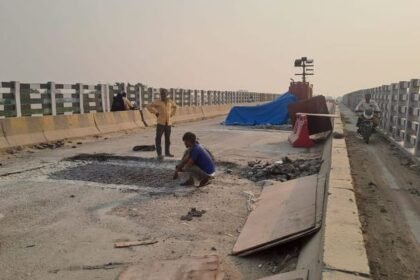 agra-traffic-alert:-एक-माह-तक-सुबह-पांच-घंटे-बंद-रहेगा-रुनकता-आरओबी,-प्रशासन-ने-जारी-किया-डायवर्जन-प्लान