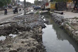up:-चार-माह-में-भी-नहीं-बदले-मुरादाबाद-मंडल-के-हालात,-विकास-के-मोर्चे-पर-फिर-फेल,-सीएम-डैशबोर्ड-रैंकिग-जारी