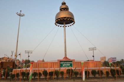 up:-आशा-भोसले-के-गाए-गाने-से-झुमके-संग-झूमा-कारोबार,-सालाना-30-करोड़-रुपये-तक-पहुंच-गया-टर्नओवर