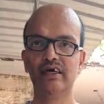 टूटी-सड़क-का-मजाक-बनाया-तो-पीटा,-3-दांत-तोड़े,-टूटे-दांत-हाथ-में-देकर-बोला-‘लो-बन-गई-सड़क’