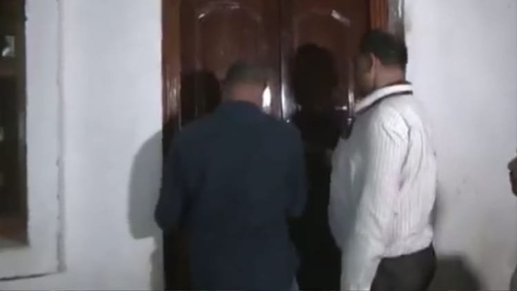 varanasi-news:-डॉक्टर-के-बेटे-पर-सोशल-मीडिया-पर-हिंसक-विचारधारा-को-बढ़ावा-देने-का-आरोप,-कम-ही-दिखता-था-बाहर