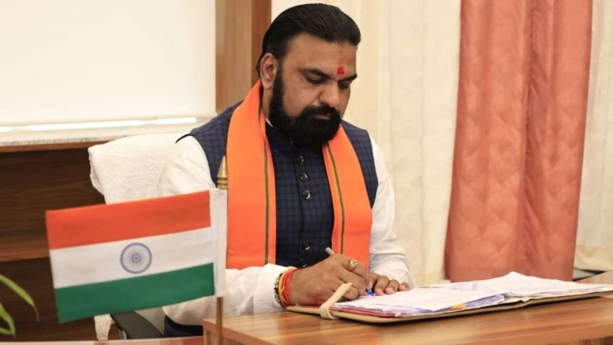 सम्राट-के-सिर-cm-का-‘ताज’,-राह-में-रोड़ा-बनेंगी-ये-चुनौतियां,-कैसे-निपटेंगे-नए-मुख्यमंत्री?