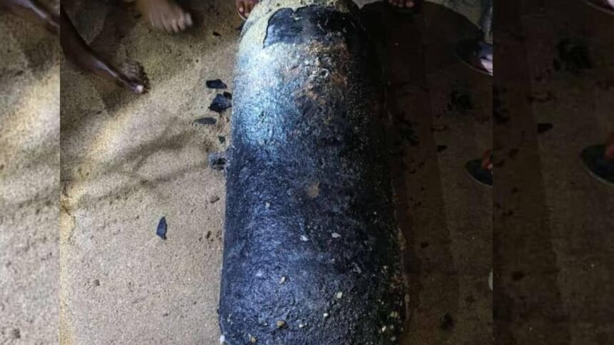 झारखंडः-पूर्वी-सिंहभूम-में-स्वर्णरखा-नदी-के-किनारे-मिली-सिलेंडरनुमा-संदिग्ध-वस्तु,-बम-होने-की-आशंका