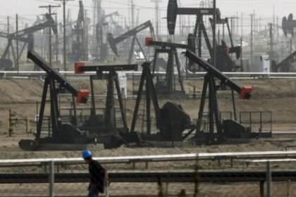 भारत-की-लग-गई-लॉटरी,-अमेरिका-ने-16-मई-तक-रूसी-तेल-से-हटाया-प्रतिबंध,-छूट-से-सस्ता-होगा-पेट्रोल-डीजल?